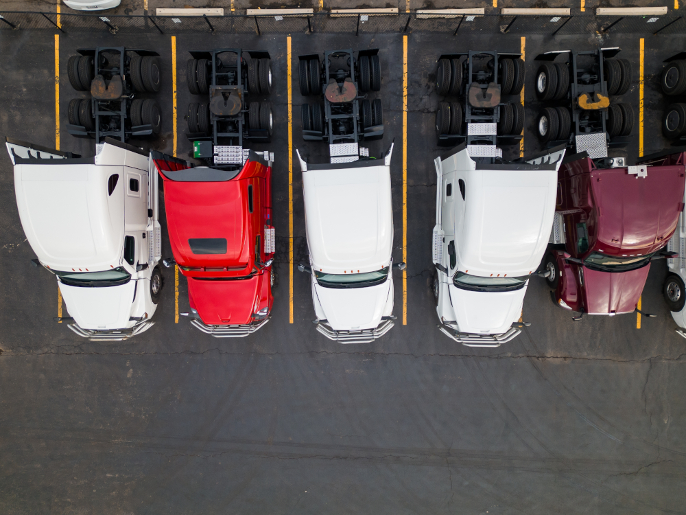trucks_bobtailing